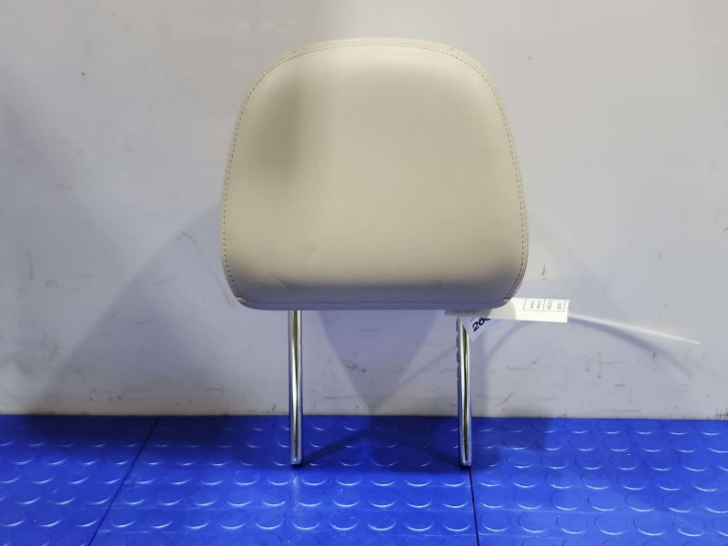 2015 Nissan Murano Headrest