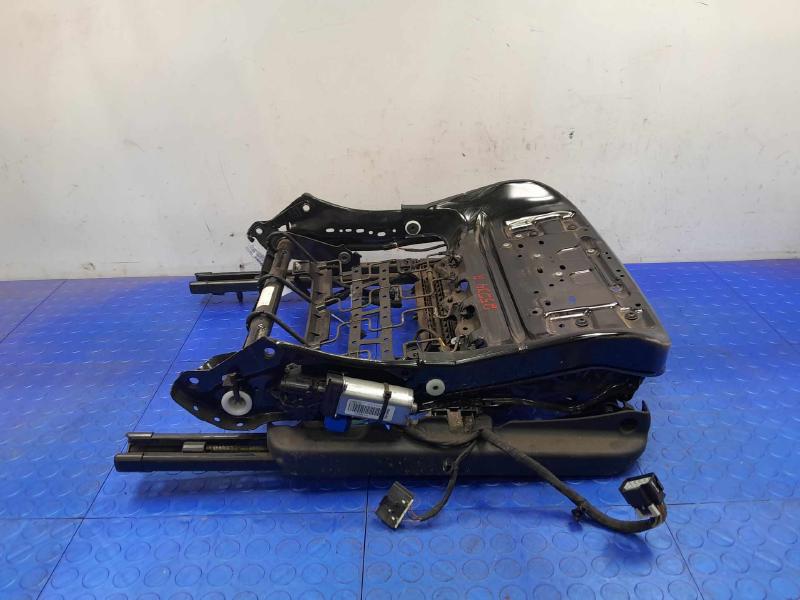 2018 Buick Regal Seat Track