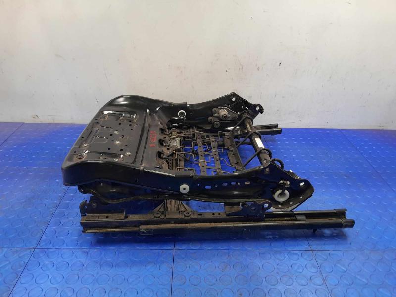 2018 Buick Regal Seat Track