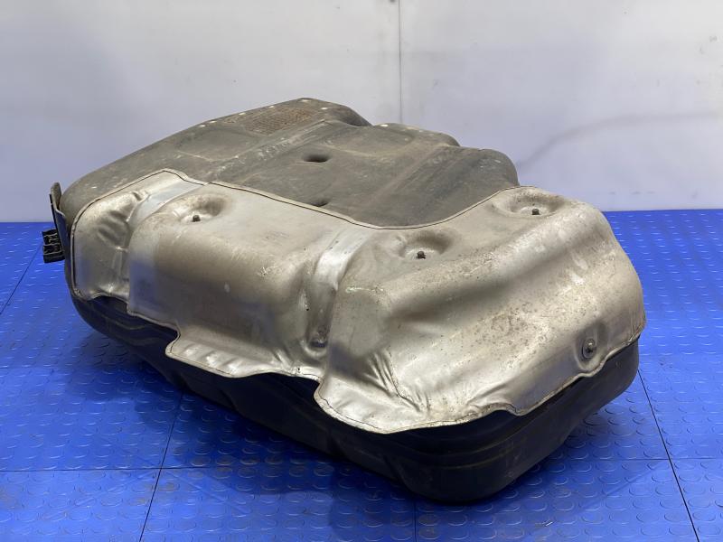2018-2021 GMC Terrain FWD Fuel Tank Assembly Gas Tank Genuine OEM 84315939