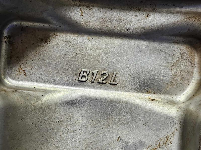 2016 Subaru Legacy Valve Cover