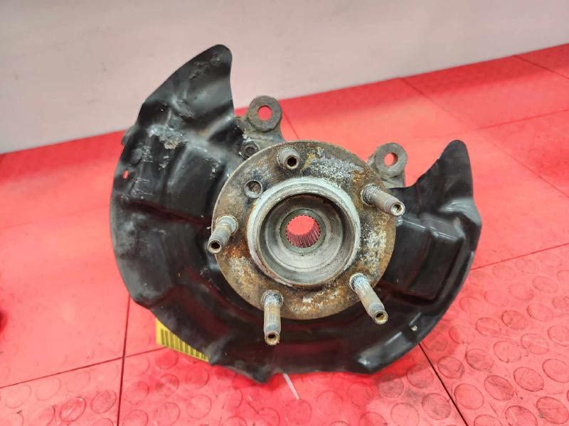 2012 MINI Cooper Countryman Spindle Knuckle Front