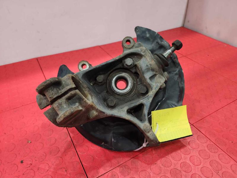 2012 MINI Cooper Countryman Spindle Knuckle Front