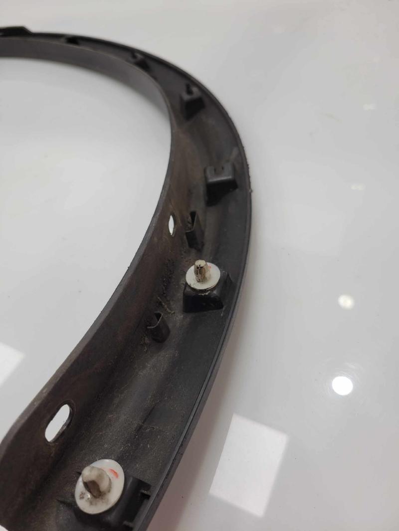 2015 Nissan Rogue Wheel Opening Moulding