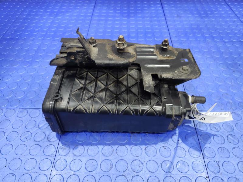 2017 Chevrolet Silverado 2500 Evaporator Canister
