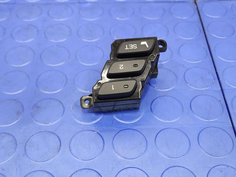 2017 Acura RDX Door Switch Front