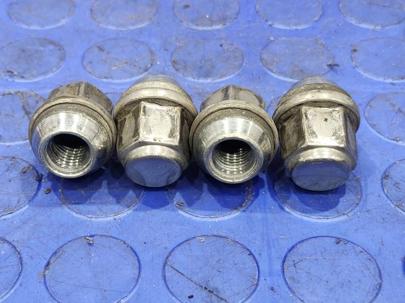 2014 Chevrolet Spark Lug Nuts