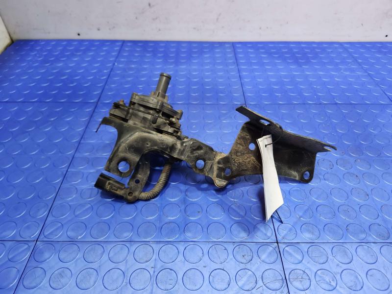 2010 Toyota Prius Coolant Pump