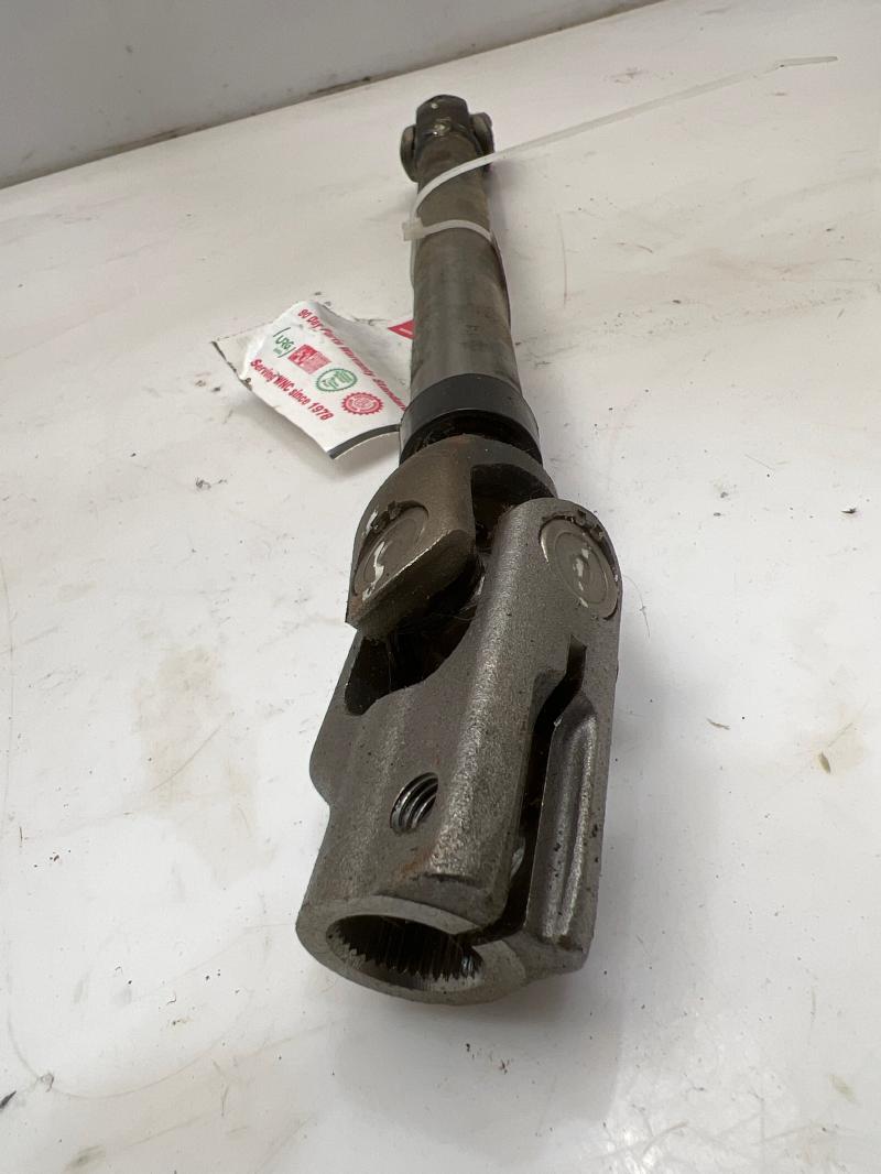 2015 - 2021 Kia Sedona Lower Steering Shaft Joint Assembly OEM 56400A9000
