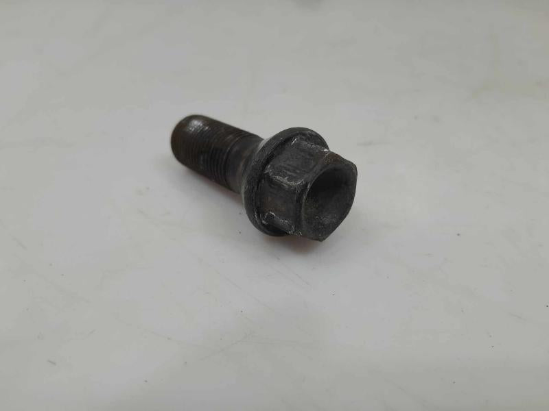 2014 MINI Paceman Lug Nuts