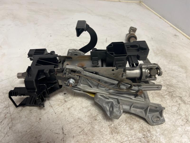 2011 - 2017 Volvo XC60 Steering Column (Bare) OEM 313876658