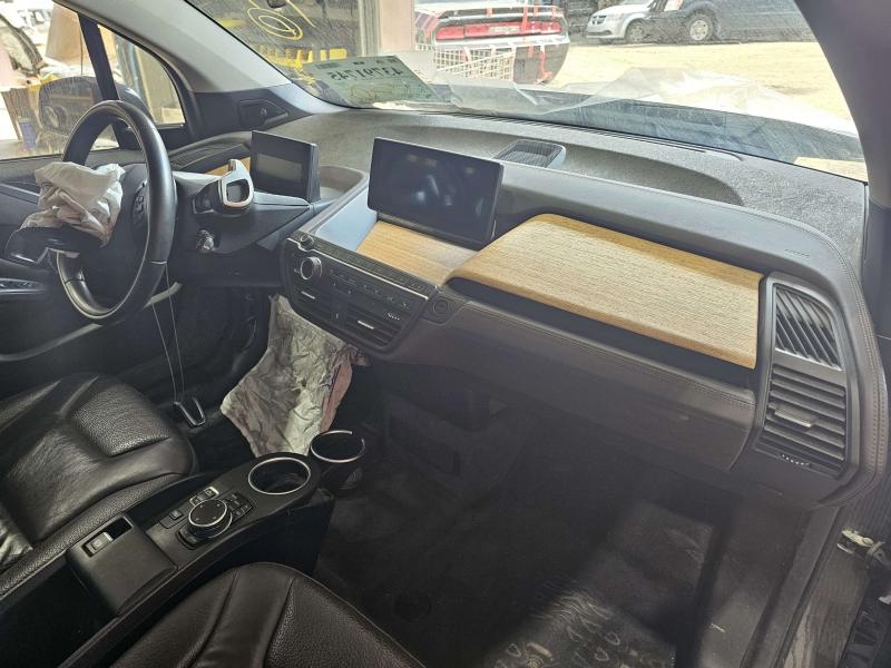 2015 BMW i3 Dash Panel