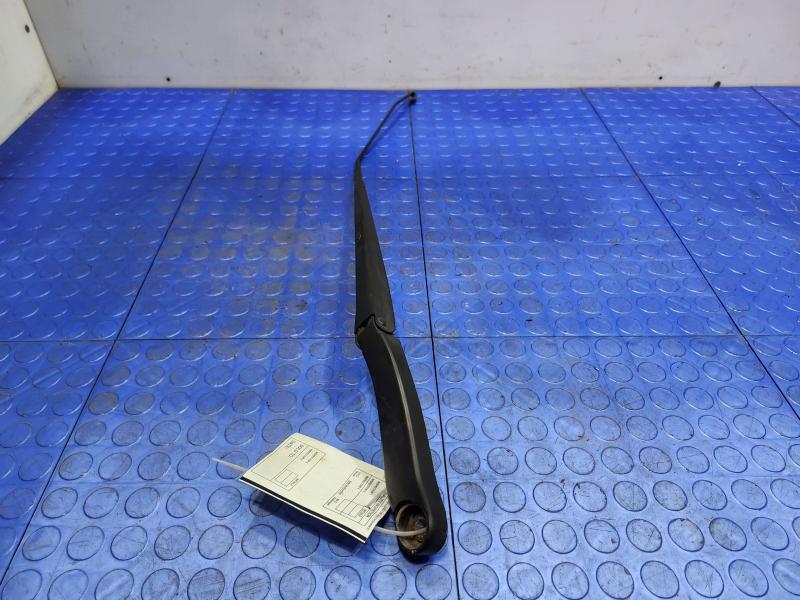 2012 Dodge Grand Caravan Wiper Arm