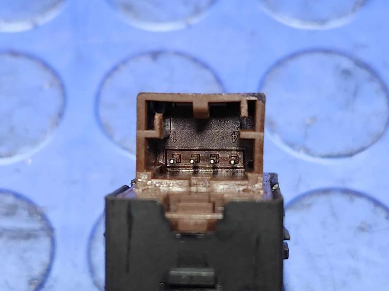 2017-2024 Audi Q7 Driver Door Lock Control Switch Genuine OEM 4M19621085PR