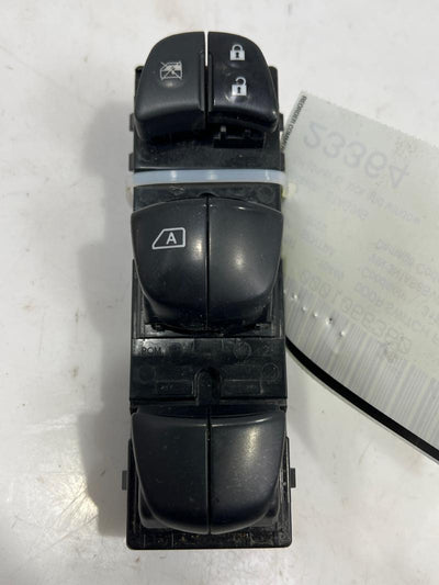 2020 Nissan Sentra Door Switch Front