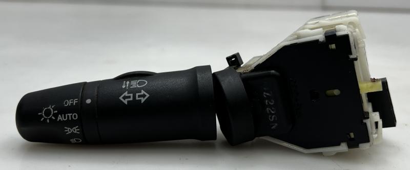 2011 Nissan Armada Combination Switch