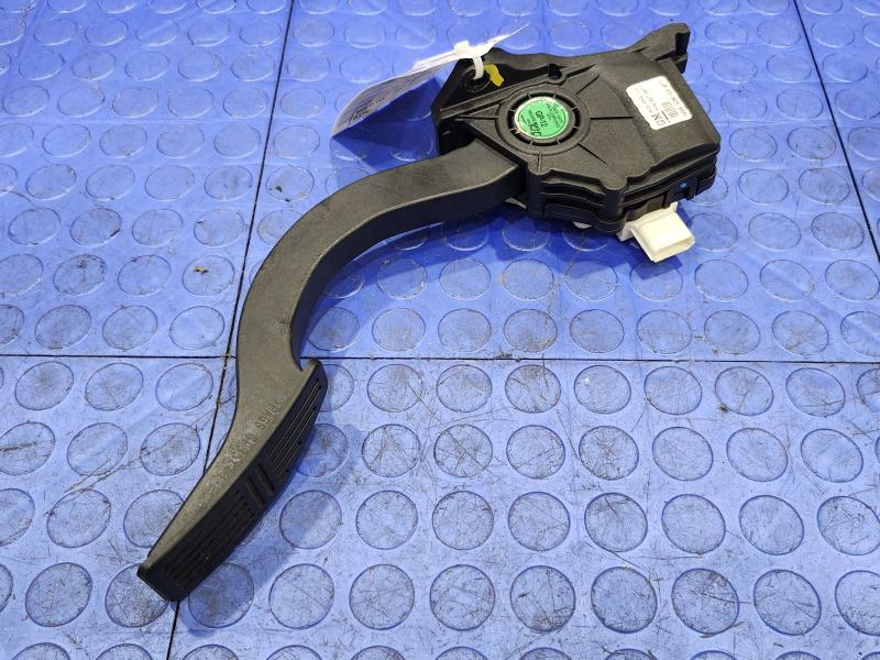 2014 Chevrolet Spark Pedal Assembly