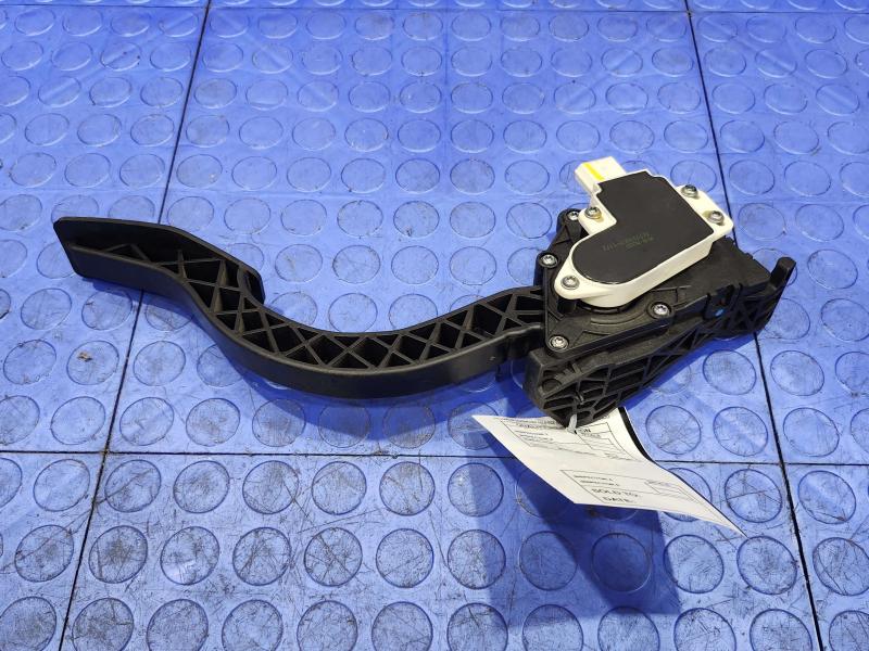 2014 Chevrolet Spark Pedal Assembly