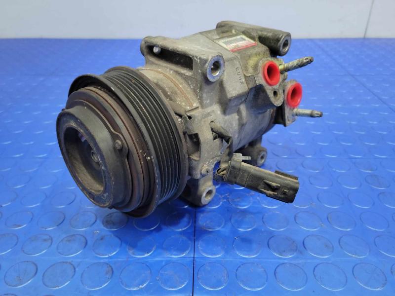 2014 Chrysler Town & Country A/C Air Compressor
