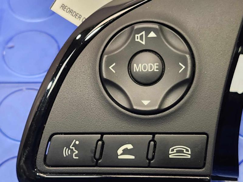 2022 Mitsubishi Eclipse Cross Combination Switch