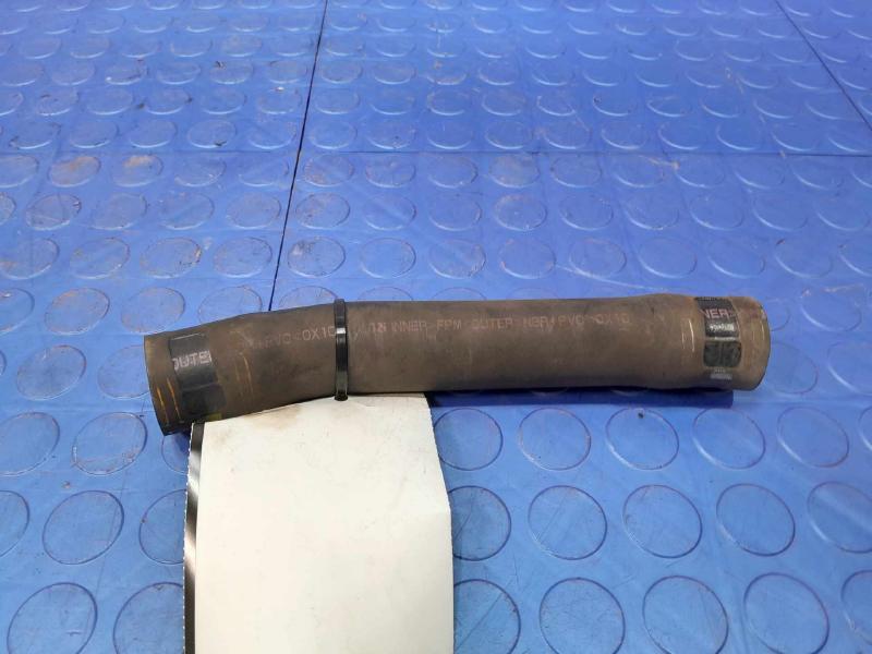 2011 Infiniti QX56 Fuel Filler Neck