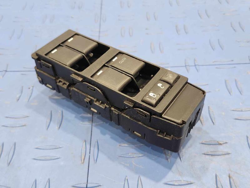 2012 Jeep Compass Door Switch Front