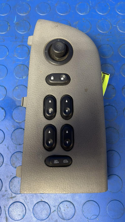 2005 Ford F-150 Door Switch Front