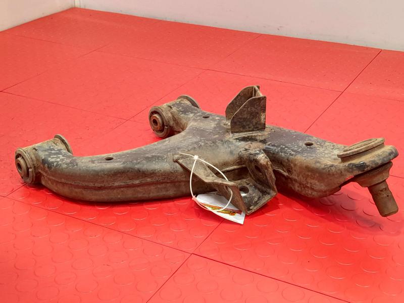 2006 Nissan Pathfinder Lower Control Arm Rr