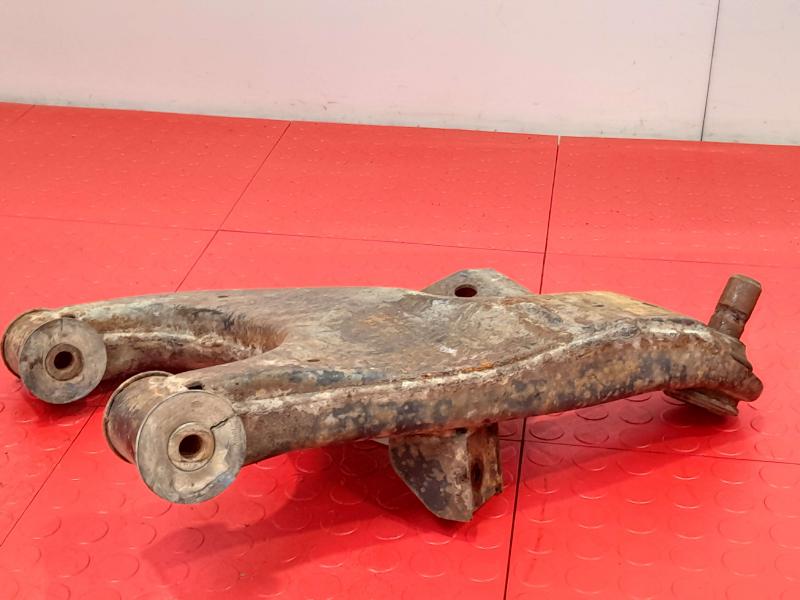 2006 Nissan Pathfinder Lower Control Arm Rr