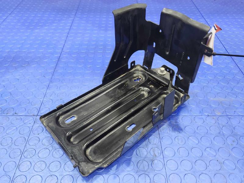 2017-2019 Cadillac XT5 Battery Tray Carrier Genuine OEM Part 84081576
