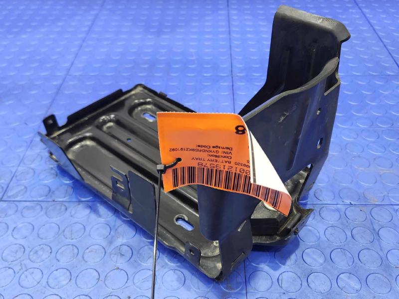 2017-2019 Cadillac XT5 Battery Tray Carrier Genuine OEM Part 84081576