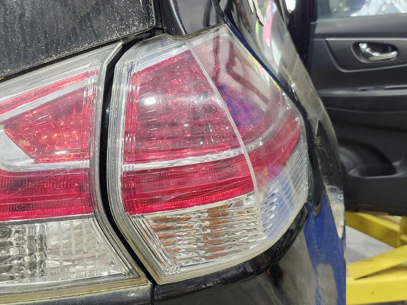 2015 Nissan Rogue Tail Light Assembly