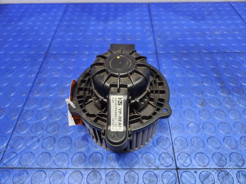 2016 Kia Sedona Blower Motor