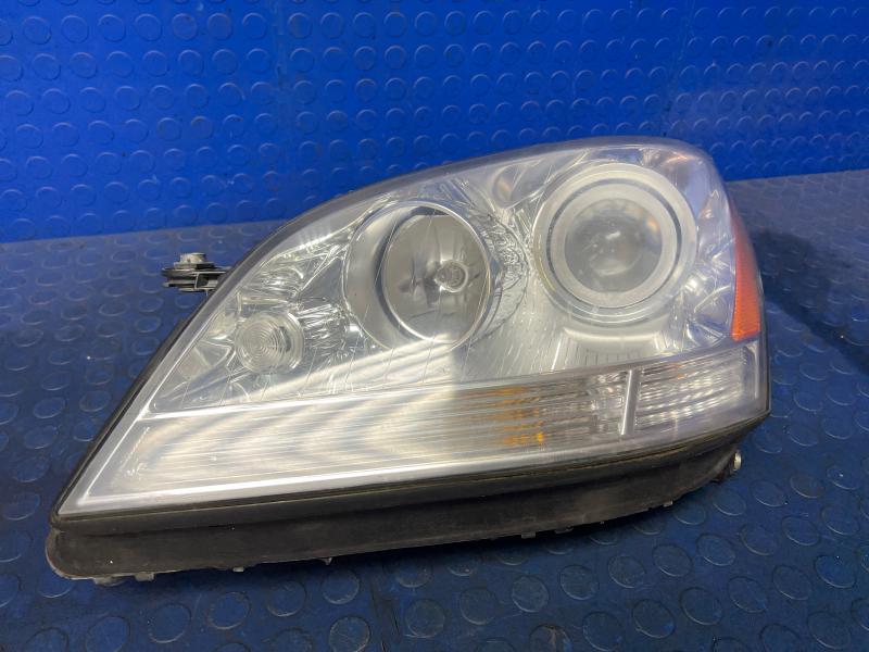 2008 Mercedes ML-Class Headlamp Assembly