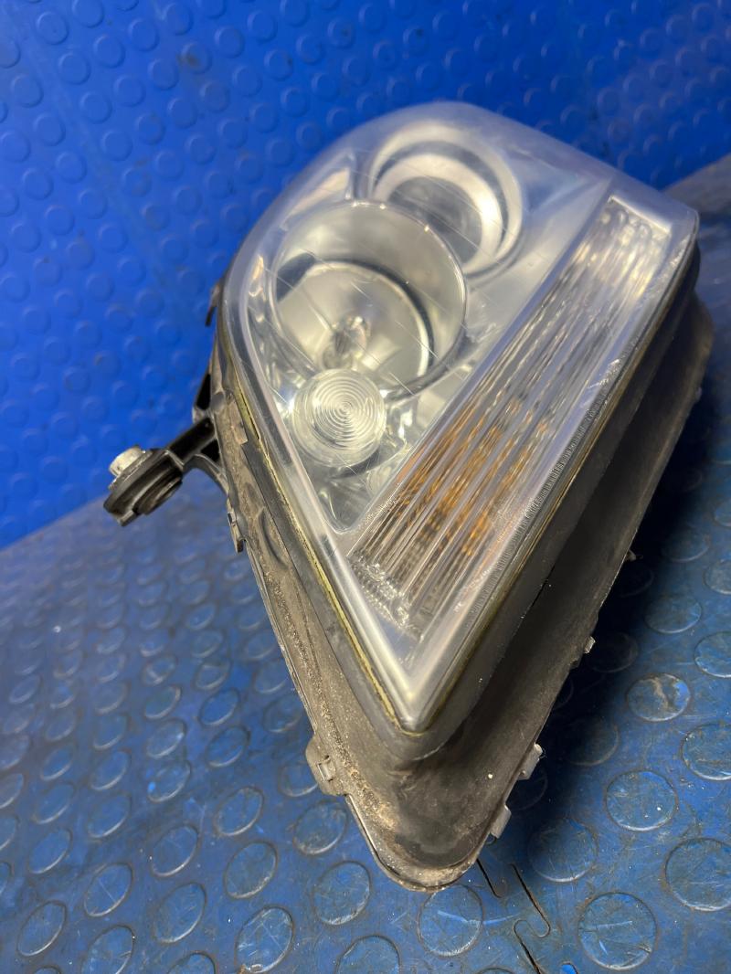 2008 Mercedes ML-Class Headlamp Assembly