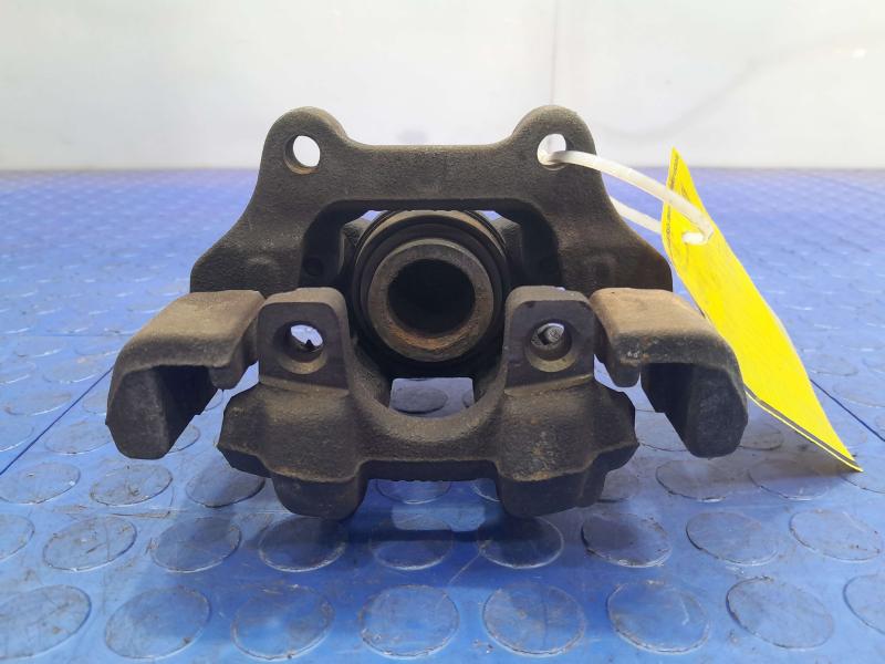 2015 BMW 328i Caliper