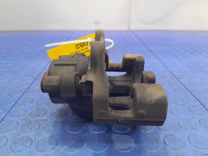 2015 BMW 328i Caliper