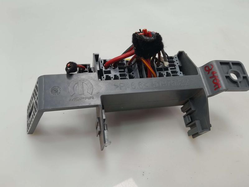 2017 Jeep Renegade Cabin Fuse Box
