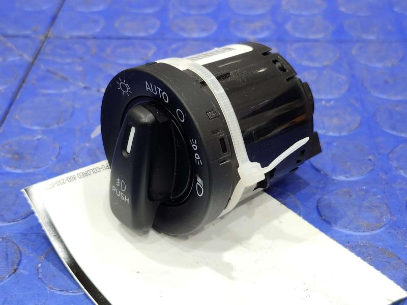 2013 Chrysler 300 Headlight Switch (Dash Mtd)