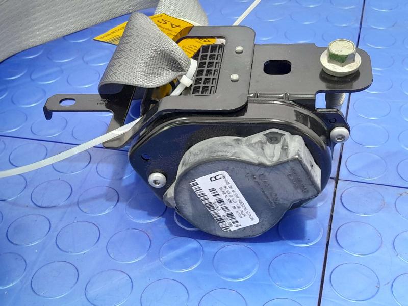 2012 Kia Sorento Front Seat Belt