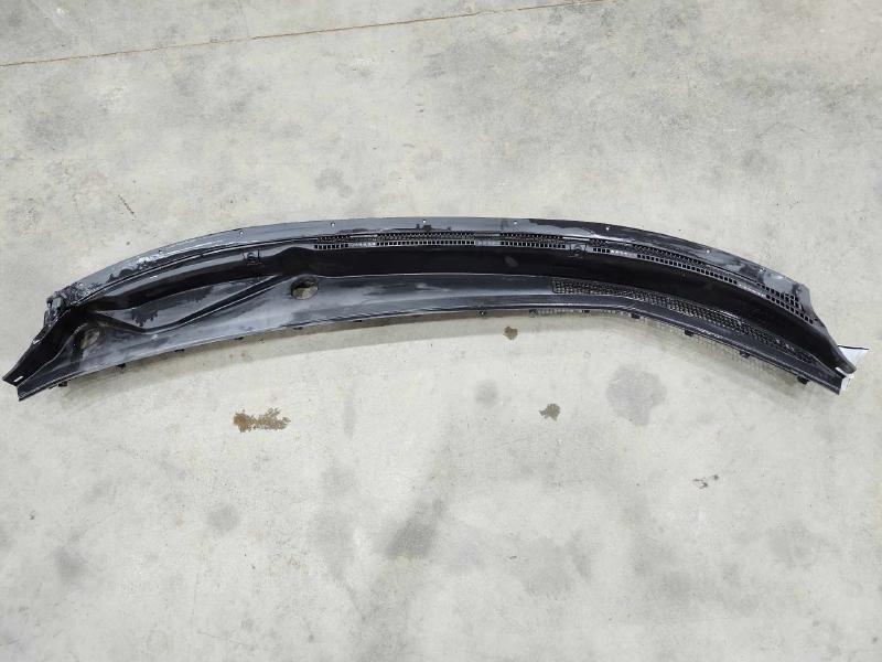 2018-2014 Nissan Kick Cowl Panel Cover Air Inlet Grille Genuine OEM 668625RB0A