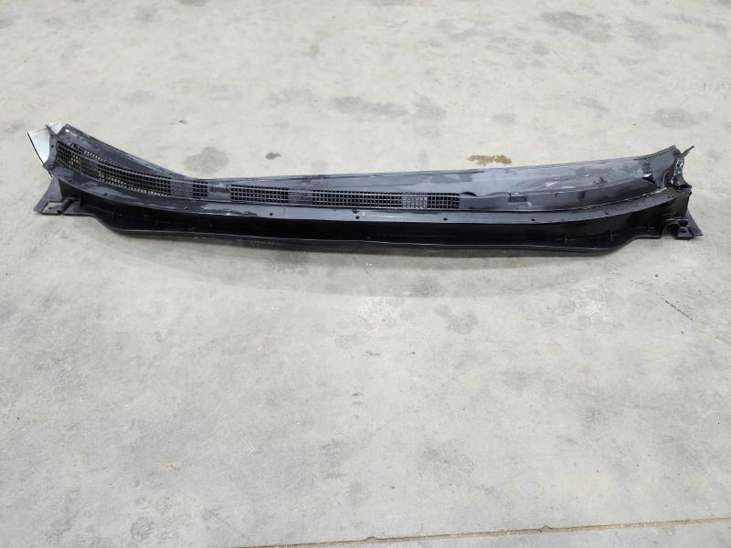 2018-2014 Nissan Kick Cowl Panel Cover Air Inlet Grille Genuine OEM 668625RB0A