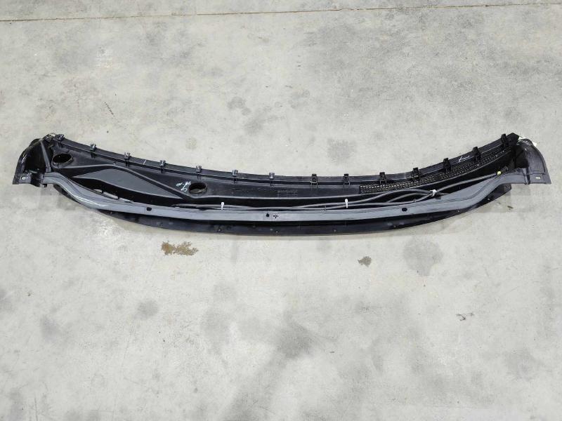 2018-2014 Nissan Kick Cowl Panel Cover Air Inlet Grille Genuine OEM 668625RB0A
