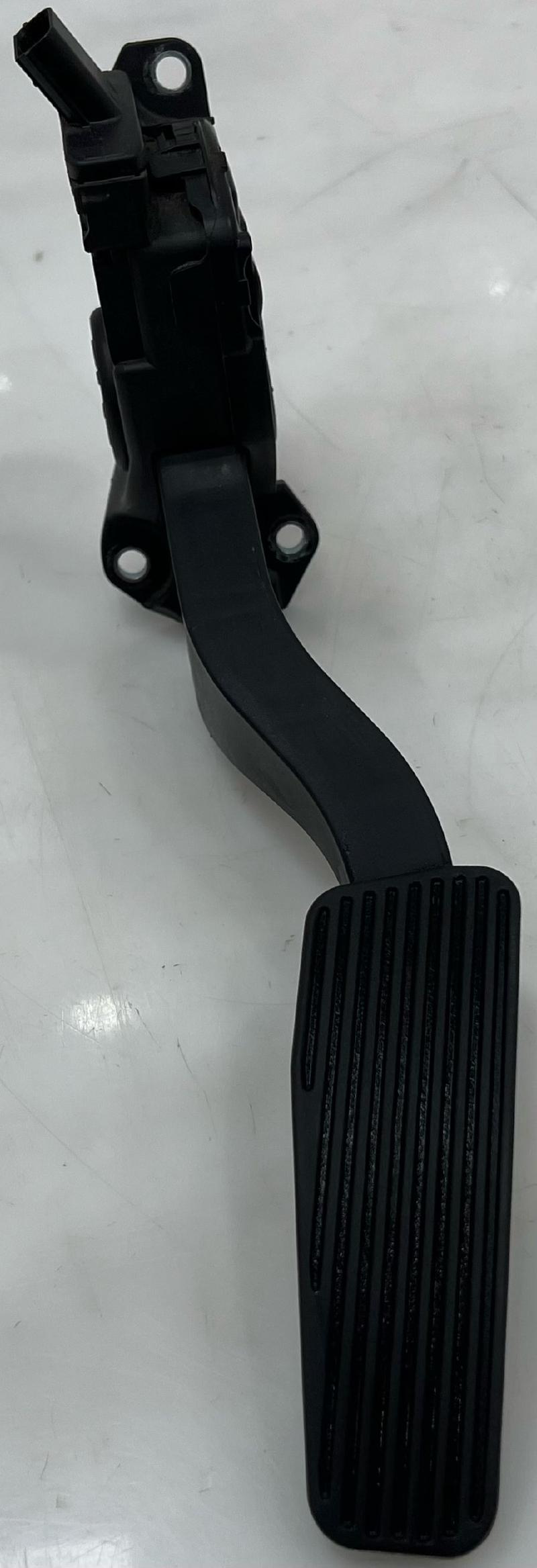 2012 Dodge Grand Caravan Pedal Assembly