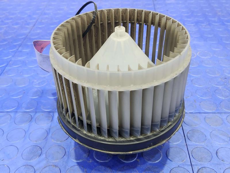 2009 Chevrolet Malibu Blower Motor
