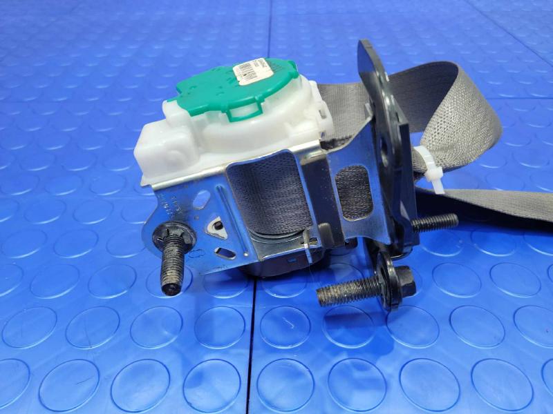 2016 Ford F-150 Front Seat Belt