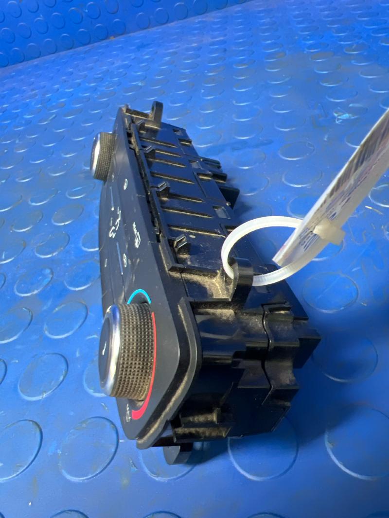 2015 Ford Focus Heater A/C Control