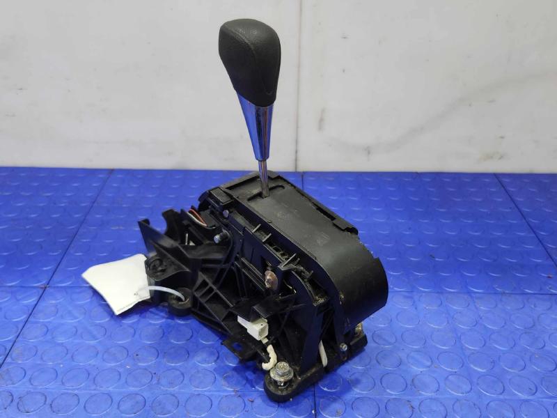 2006-2012 Toyota RAV4 Automatic Gear Shifter Assembly Genuine OEM 33560-0R020