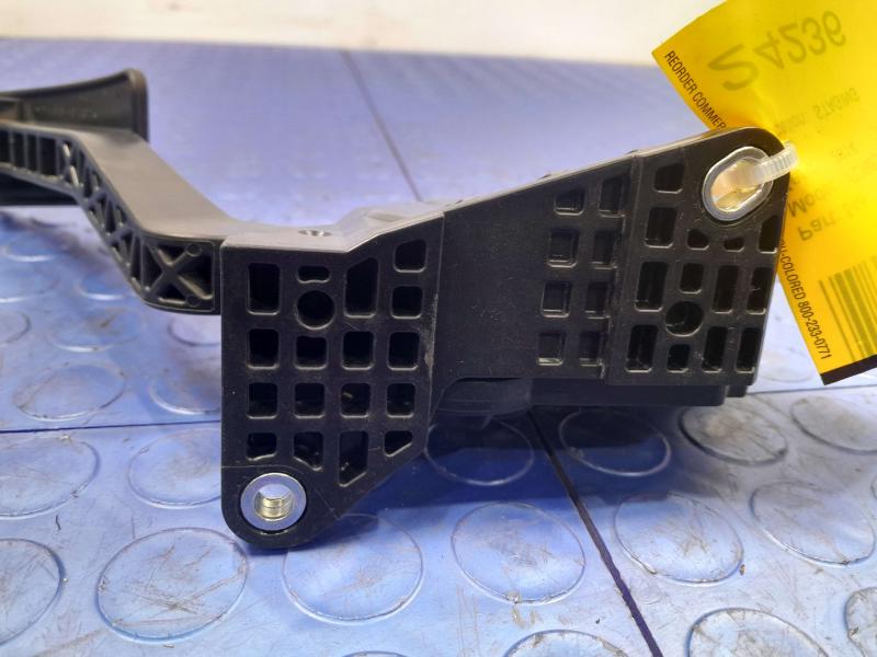 2014-2016 Subaru Forester Accelerator Pedal Assembly Genuine OEM 36010FJ010