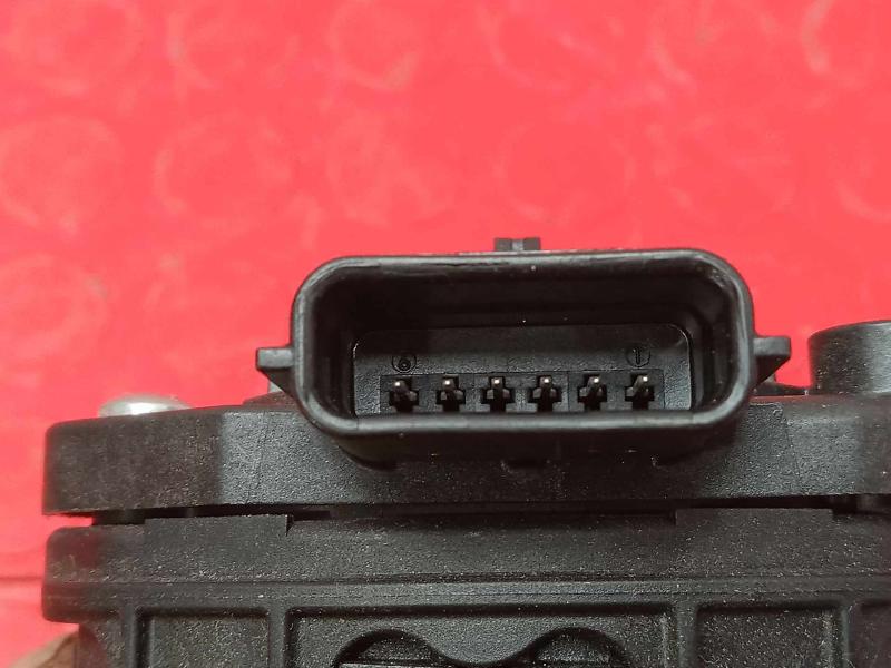 2020 Nissan Sentra Pedal Assembly